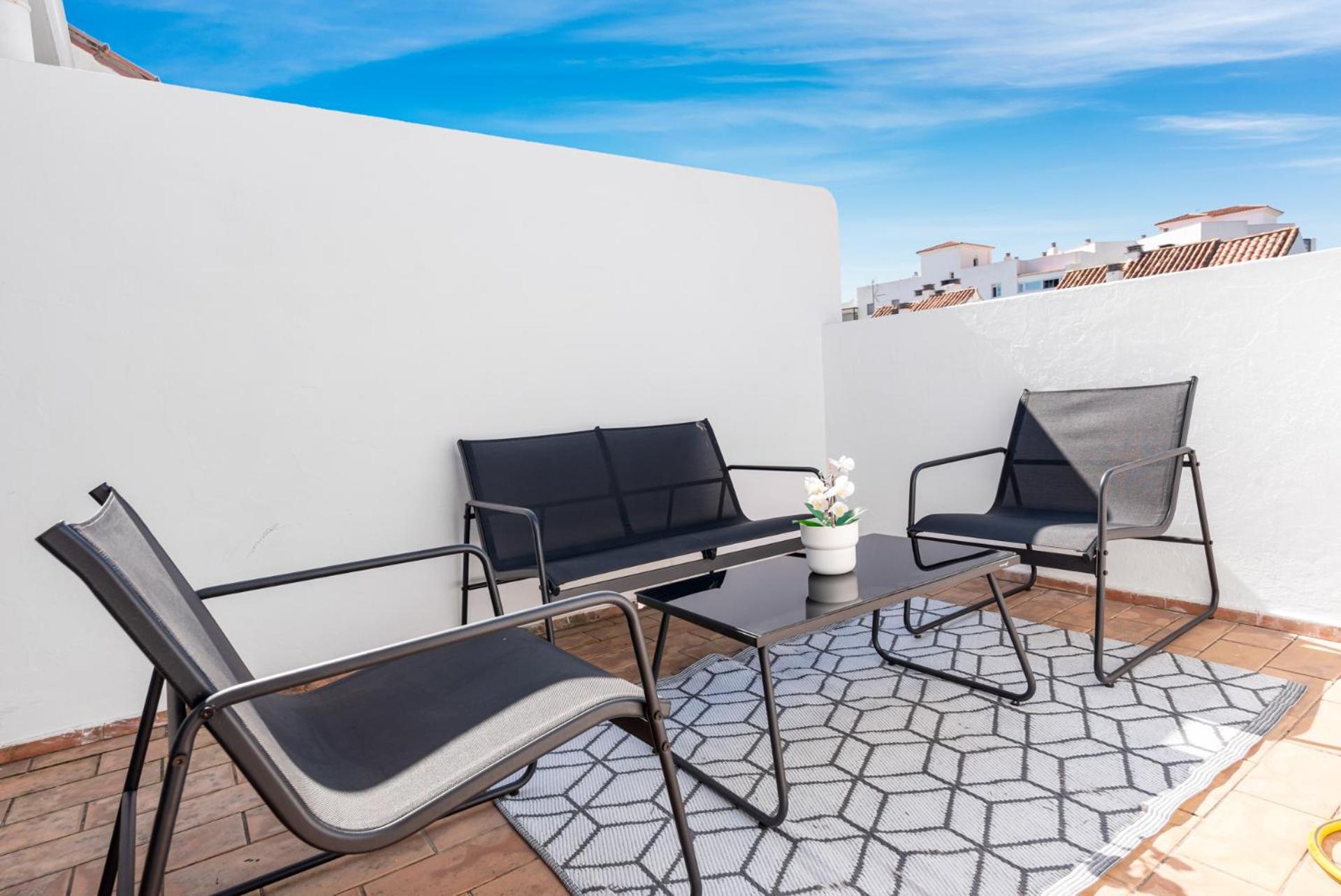 Lovely Penthouse Near Estepona Marina By Costarentals - Ref M15 Екстериор снимка