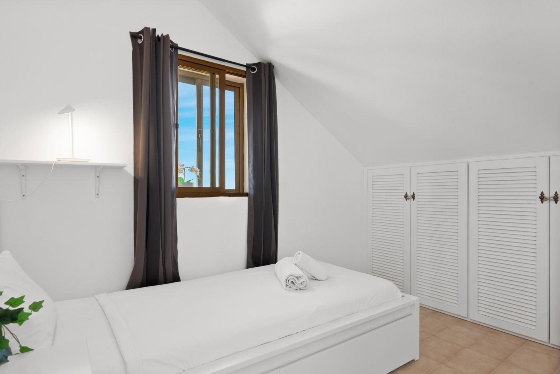 Lovely Penthouse Near Estepona Marina By Costarentals - Ref M15 Екстериор снимка