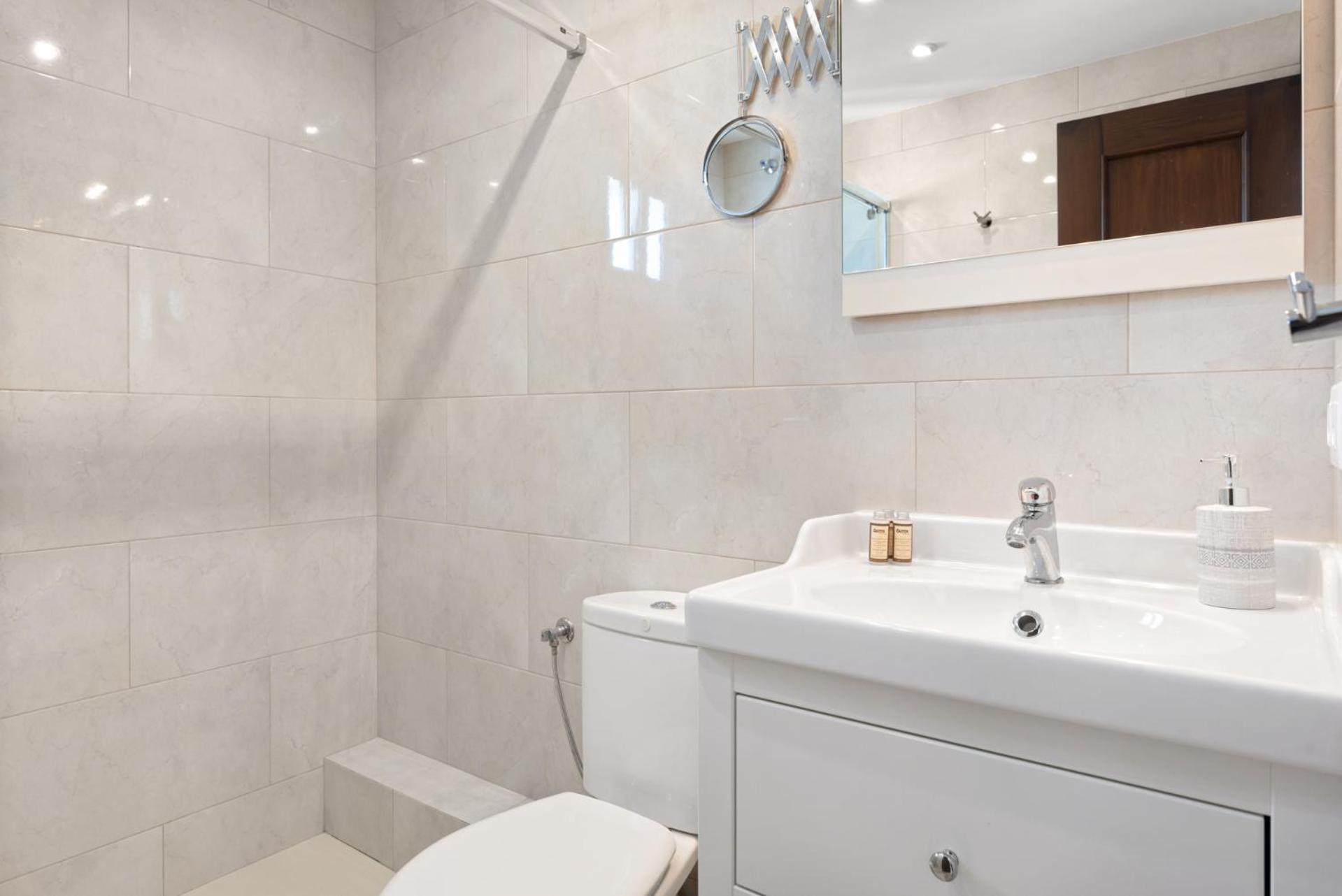 Lovely Penthouse Near Estepona Marina By Costarentals - Ref M15 Екстериор снимка
