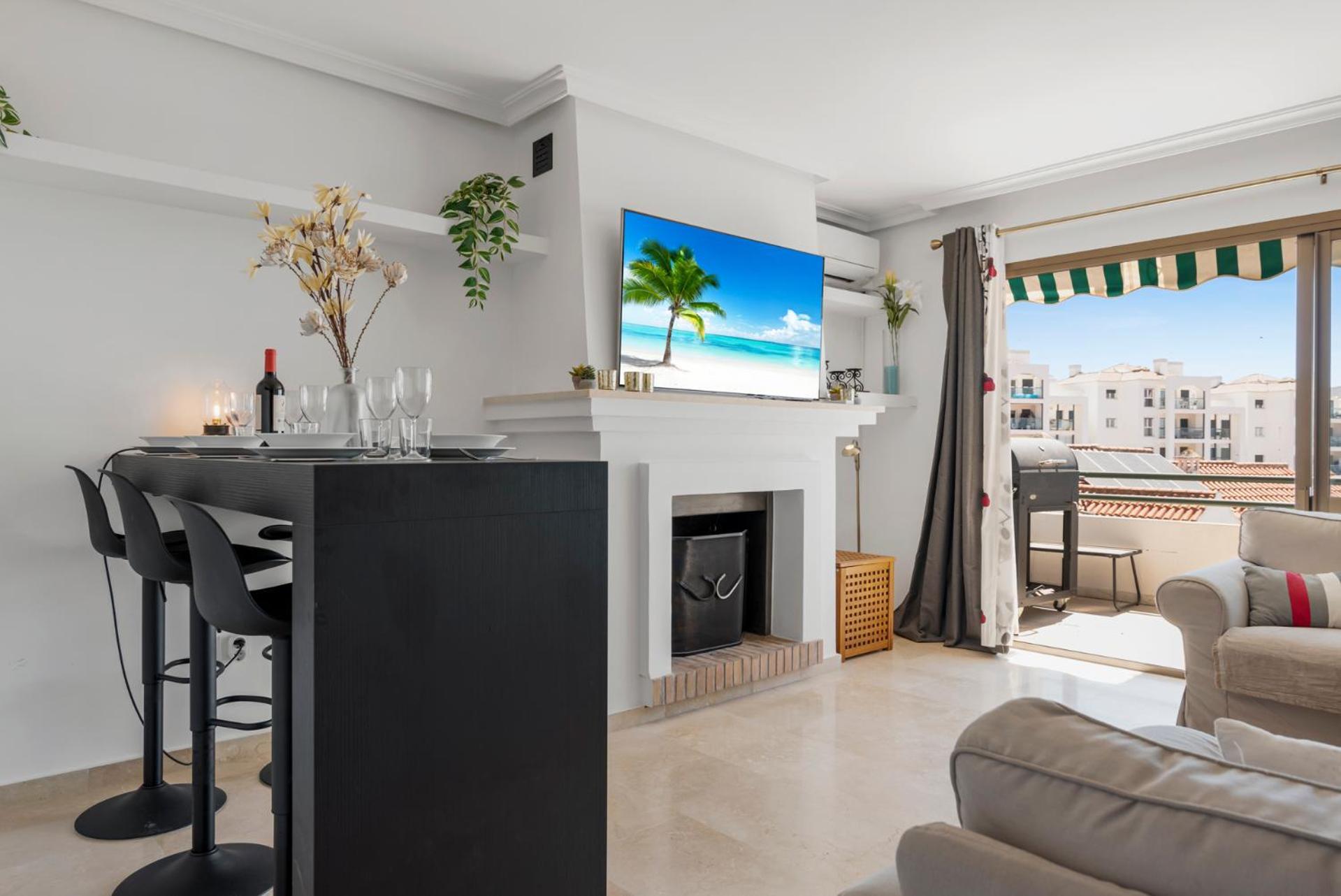 Lovely Penthouse Near Estepona Marina By Costarentals - Ref M15 Екстериор снимка